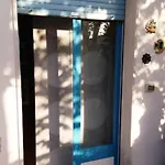Nyaraló Miki Torre Suda
